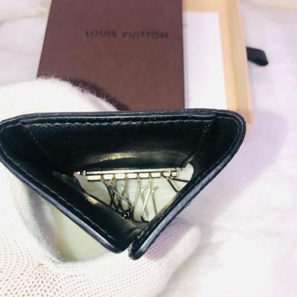 🔥SALE🔥 LV Damier Graphite Multicle 6 w BOX - Picture 9 of 13